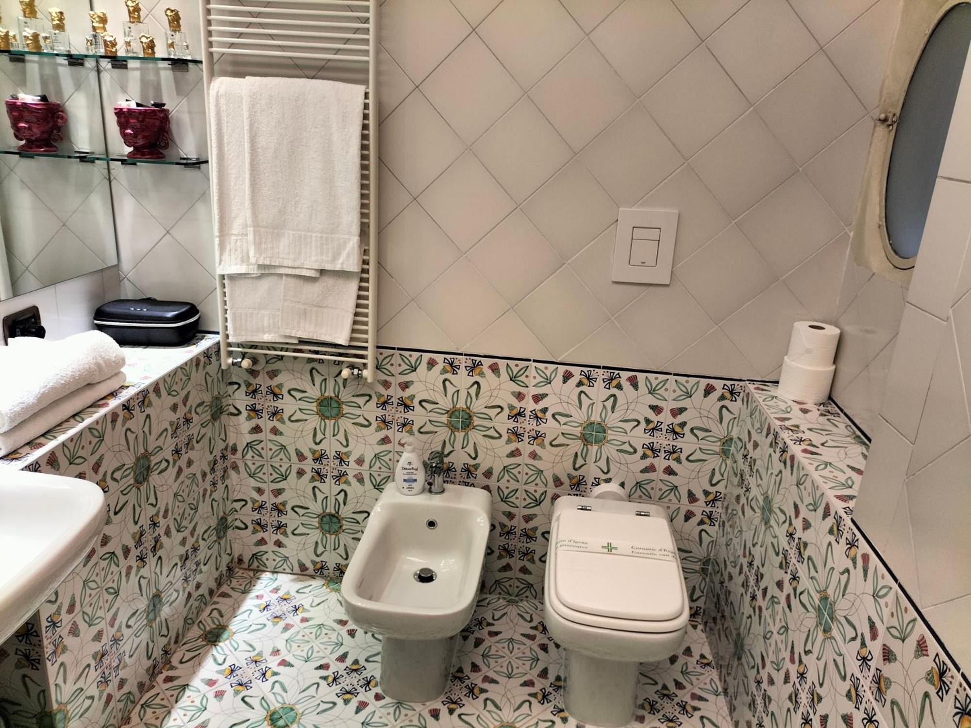 L'Arnia Apartment Naples Luaran gambar