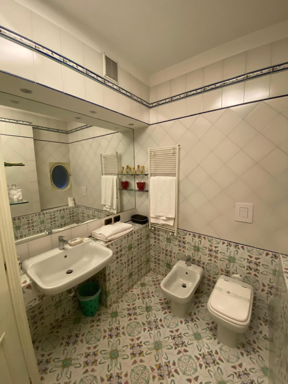 L'Arnia Apartment Naples Luaran gambar